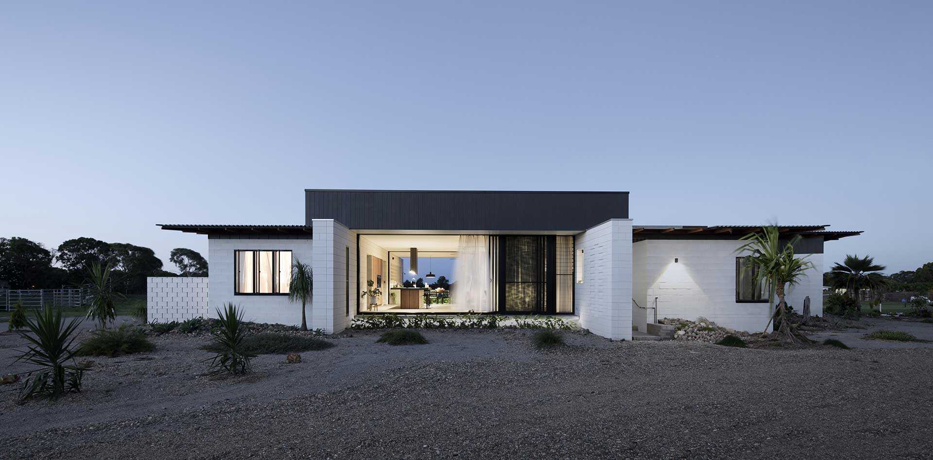 Header-Image-Inverdon-House-1